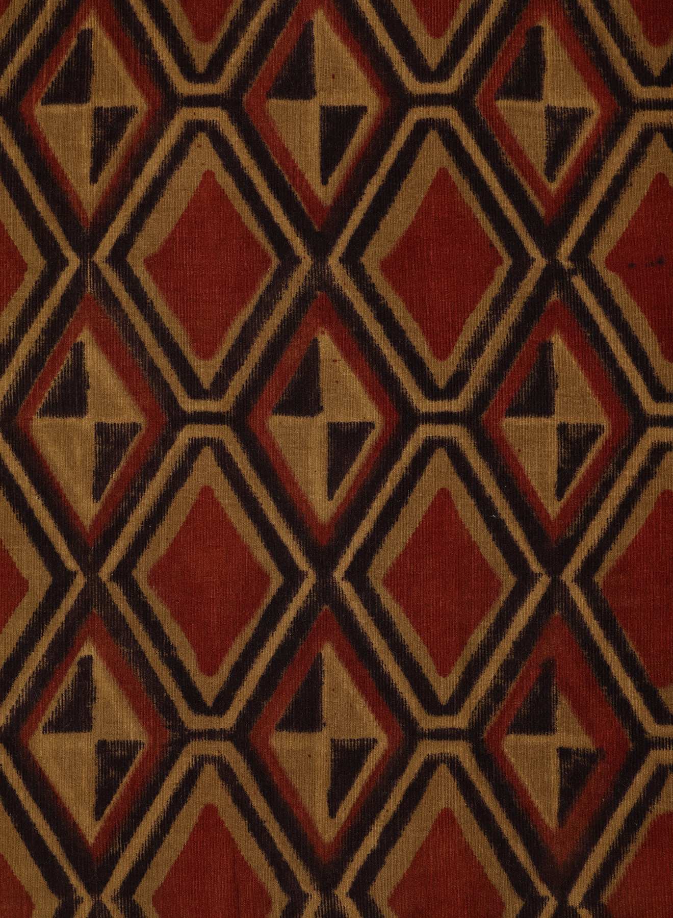 LUIS 3 LUIS - Image 3