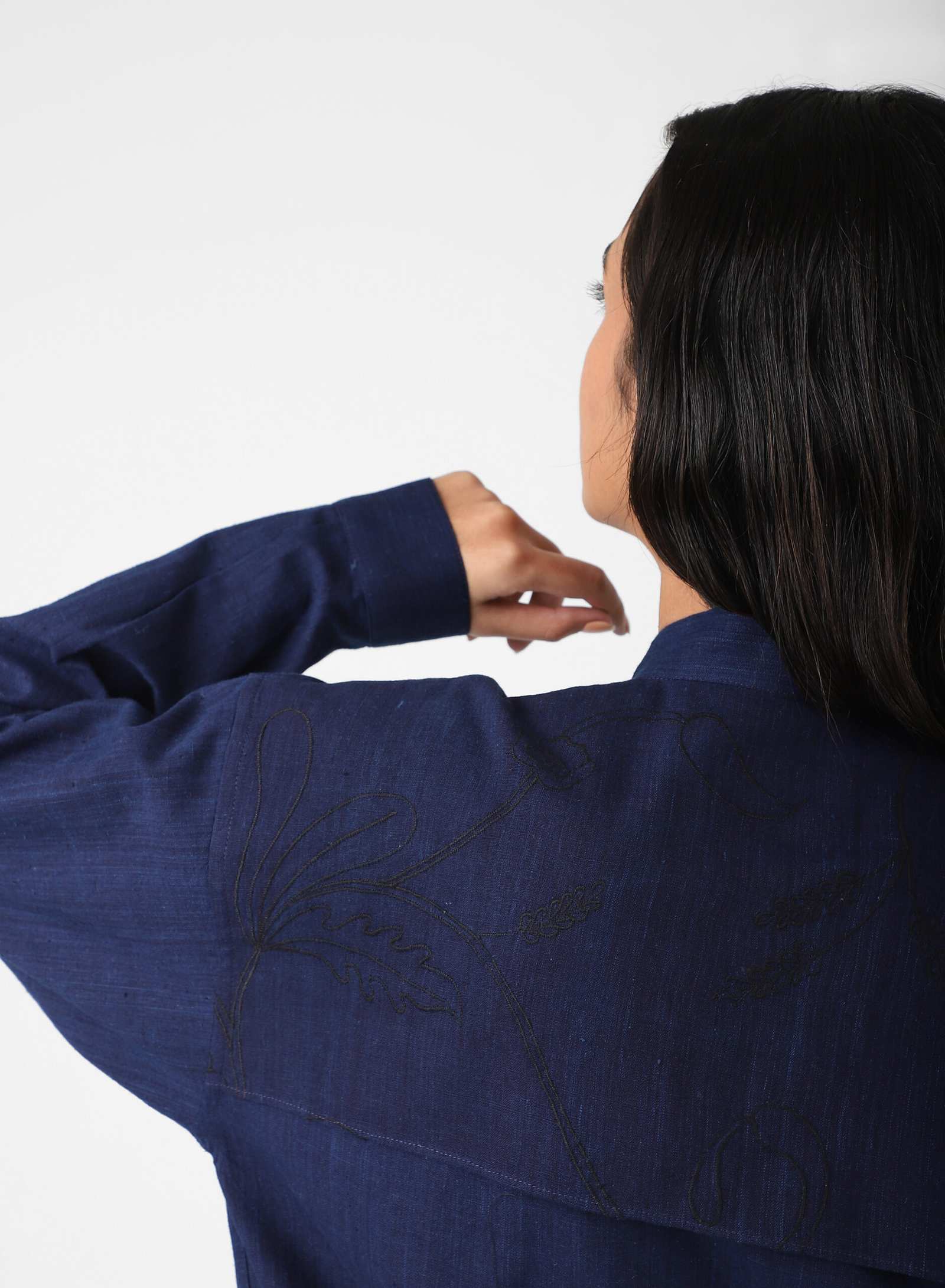 MONA 4 MONA - Image 4